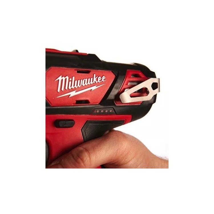 M12 BDD-152C - Kompaktowa wiertarko-wkrętarka 12 V, 1.5 Ah, w walizce, z 2 akumulatorami i ładowarką, 4933451460