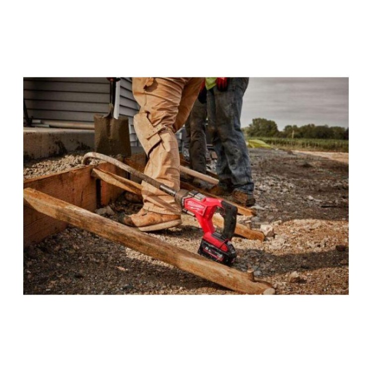 M18 FCVN12-551 - Igłowy wibrator do betonu z wałkiem 1,2 m, 18 V, 5.5 Ah, FUEL, z akumulatorem i ładowarką, 4933479597