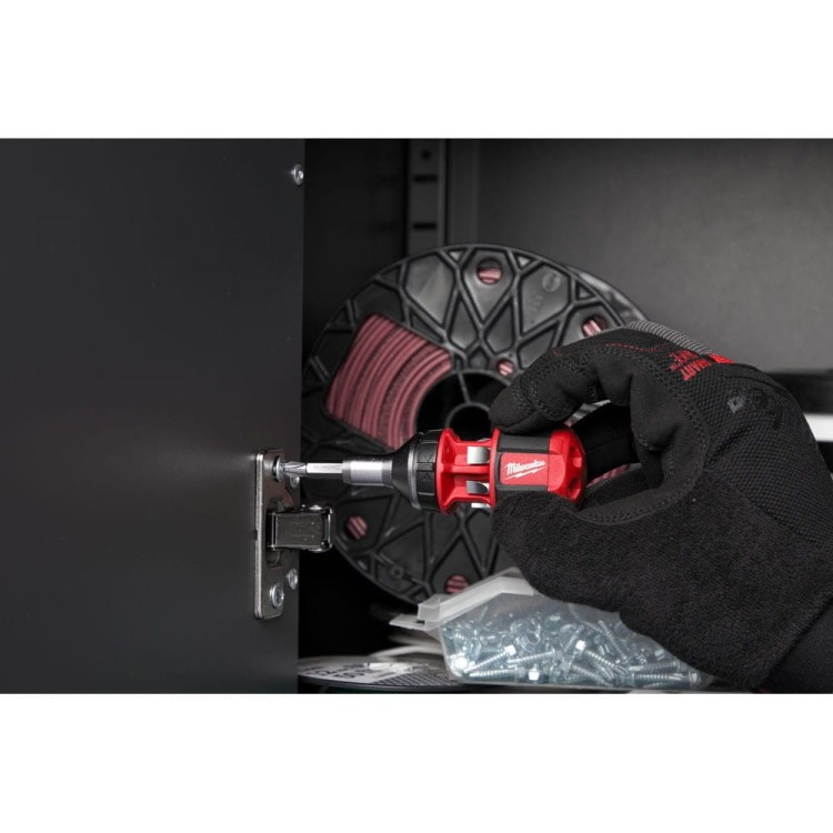Krótki uniwersalny wkrętak z grzechotką 8 w 1 4932471868 - techniktools