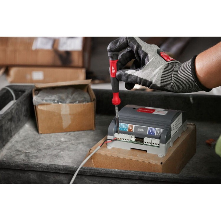 Precyzyjny wkrętak 4 w 1 4932480584 - techniktools