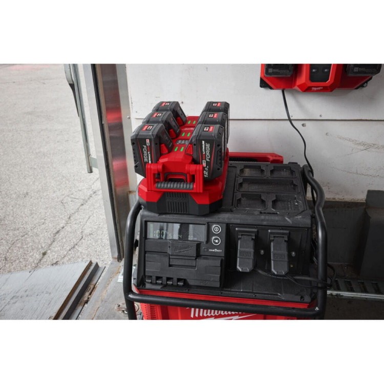M18 mobilna szybka ładowarka PACKOUT 6 portowa 4932498551 - techniktools