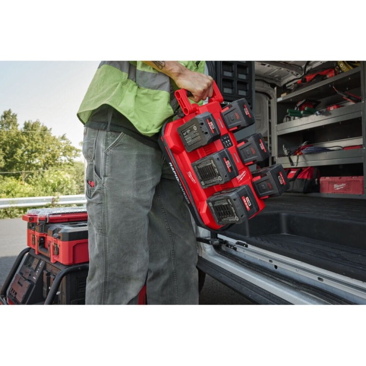 M18 mobilna szybka ładowarka PACKOUT 6 portowa 4932498551 - techniktools