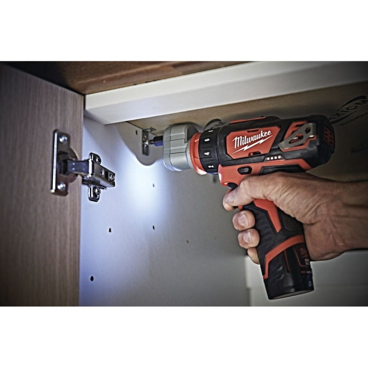 M12 subkompaktowa wiertarko-wkrętarka z wymiennym uchwytem 4933447836 - techniktools