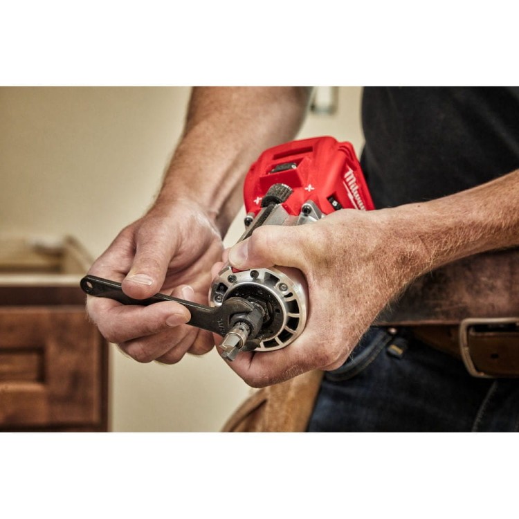 M18 FUEL Frezarka górnowrzecionowa 4933471604 - techniktools