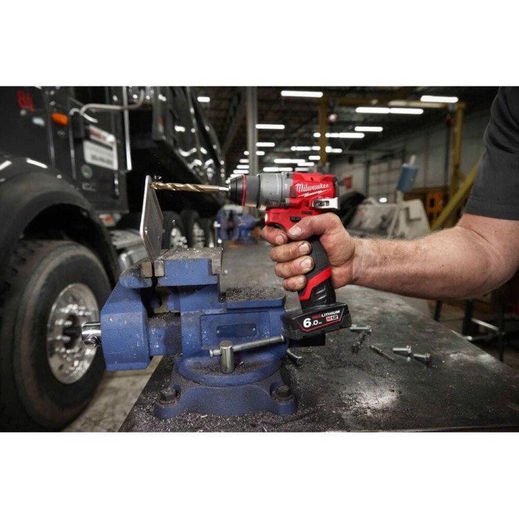 M12 FUEL Subkompaktowa wiertarko-wkrętarka z udarem 4933479870 - techniktools