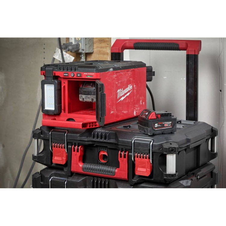 M12 PACKOUT lampa strefowa 1400 lumenów 4933480473 - techniktools