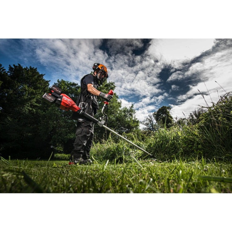 M18 FUEL Wykaszarka na dwa akumulatory 4933480860 - techniktools
