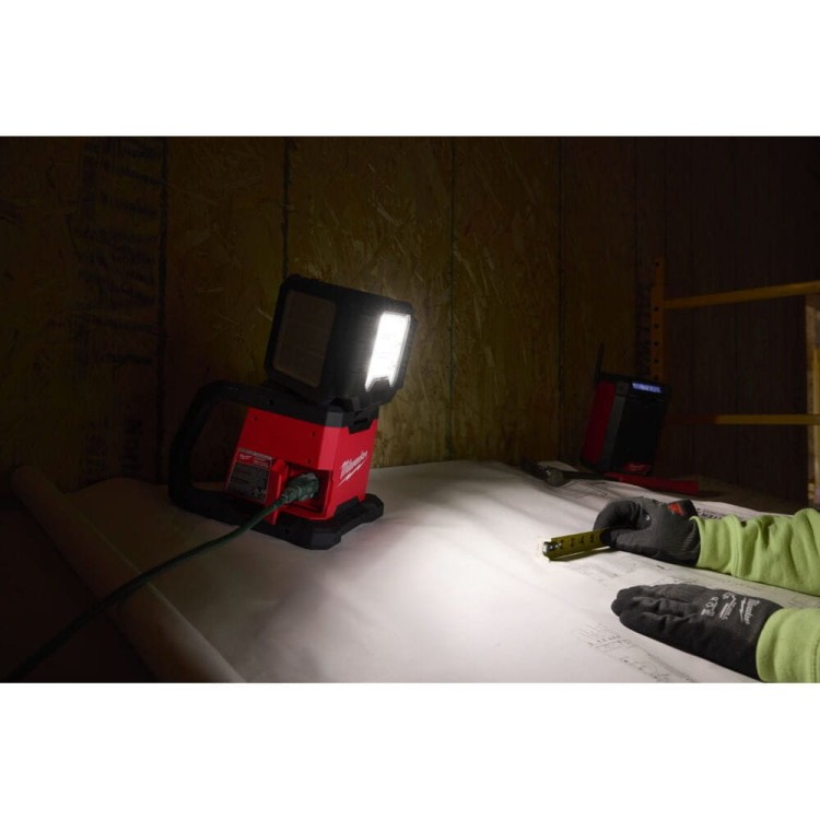 M18 Wielokierunkowa lampa robocza 4933498149 - techniktools